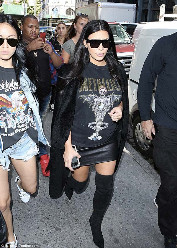 tendances mode vêtements qui parlent Kardashian